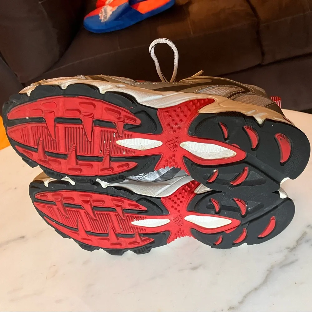 Adidas Falcon Adiprene Women's Silver &‎ Red Running Shoes size 7.5